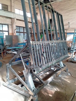 Tilting table Lisec UKL