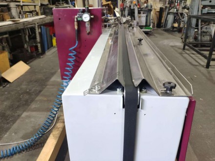 LISEC LBH-25V LUX reconditioned magenta